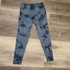 Amazon tie die leggings